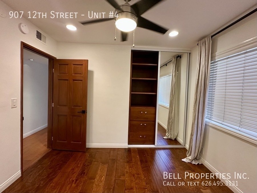 907 12th Street property image