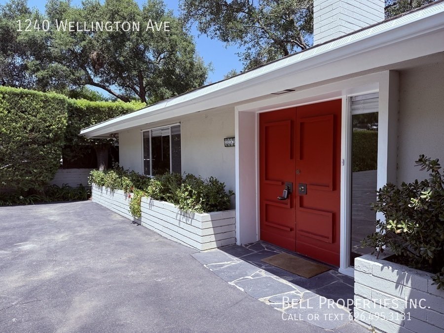 Where Timeless Pasadena Charm Meets Your Own Private Park. property image