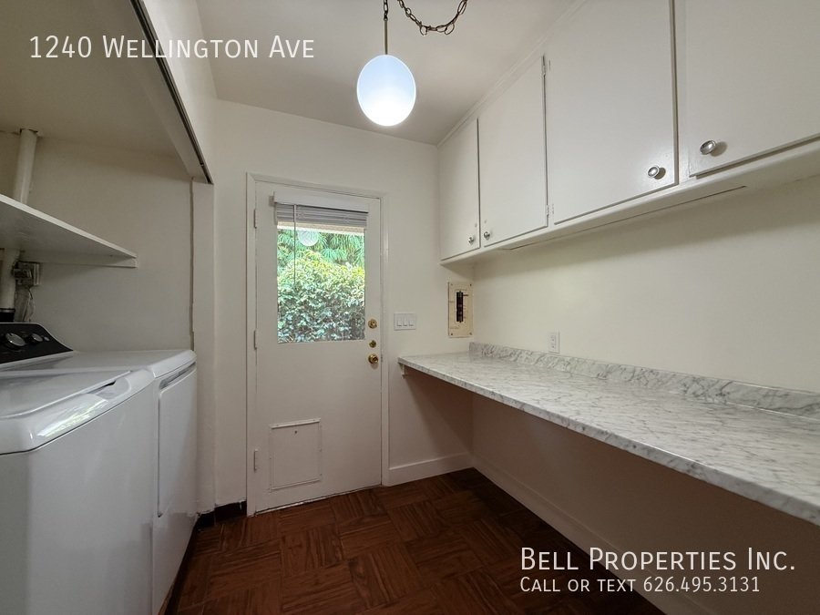 Where Timeless Pasadena Charm Meets Your Own Private Park. property image