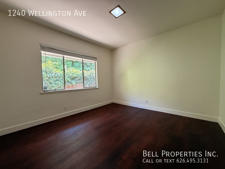 Where Timeless Pasadena Charm Meets Your Own Private Park. property image