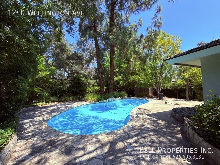 Where Timeless Pasadena Charm Meets Your Own Private Park. property image