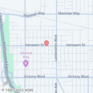 Spacious townhouse with washer and dryer hook ups. property image